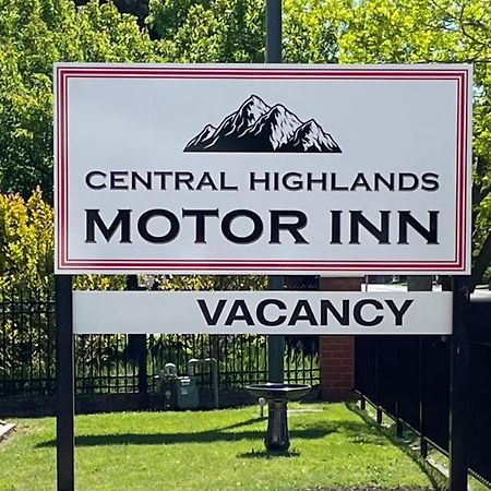 كينيتون Central Highlands Motor Inn المظهر الخارجي الصورة